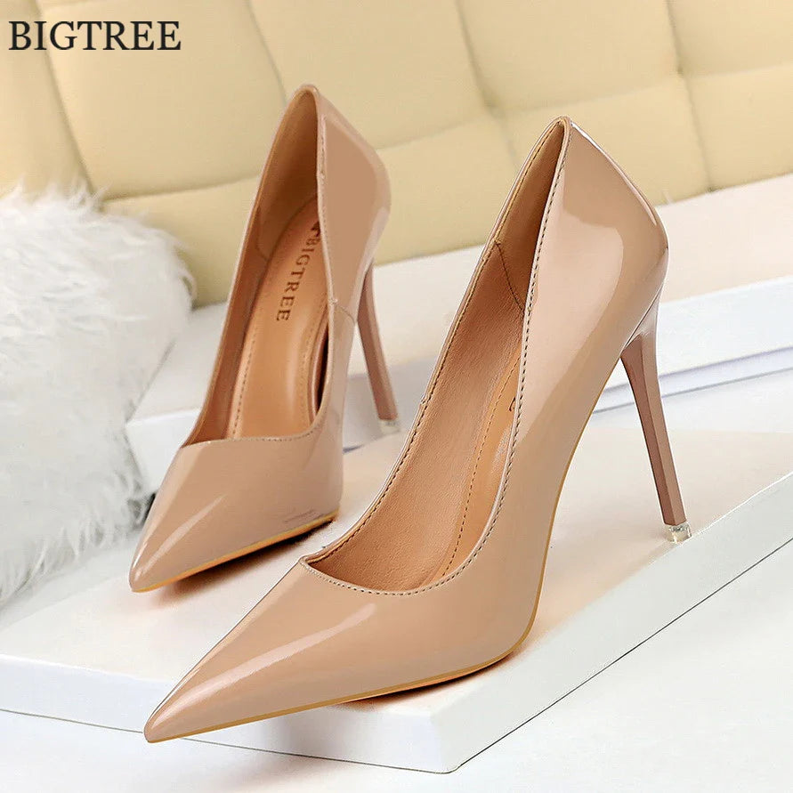 Scarpe da donna autunno in vernice concise con tacco alto a punta per ufficio, décolleté da donna, sexy, per feste, matrimoni, poco profonde nude rosse