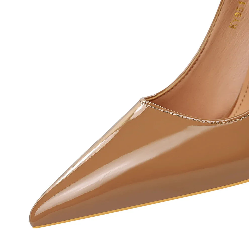 Scarpe da donna autunno in vernice concise con tacco alto a punta per ufficio, décolleté da donna, sexy, per feste, matrimoni, poco profonde nude rosse